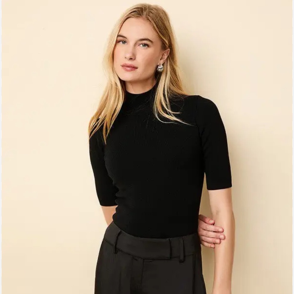 SOLID & STRIPED NWT THE ELLEN TOP
